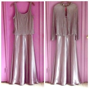 Stunning Formal / Mother of the Bride Gown