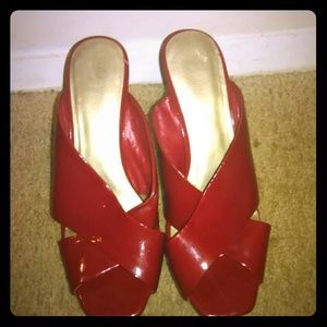 Jessica Simpson red patent wedges