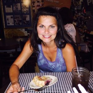 Meet your Posher, Robin