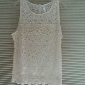 NWOT Cream lace tank