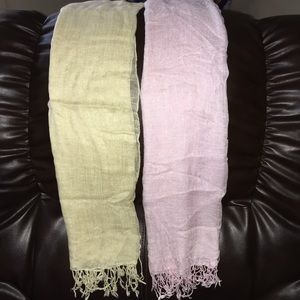 2 cotton scarves