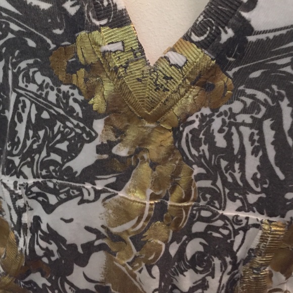 Short sleeve knit top - Picture 4 of 4