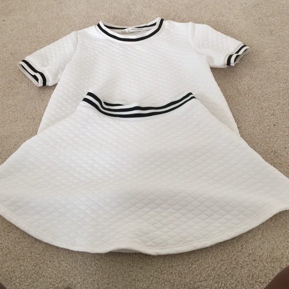 Dresses & Skirts - Quilted Two Piece Set
