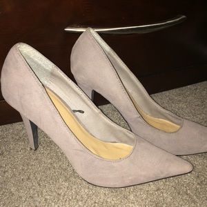 Professional work pumps