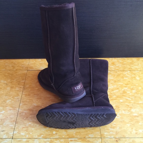 UGG Australia Classic Tall Chocolate 8W - Picture 3 of 4