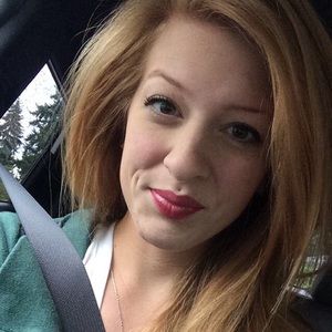 Meet your Posher, Stephany