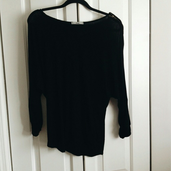 Zipper sleeve tunic