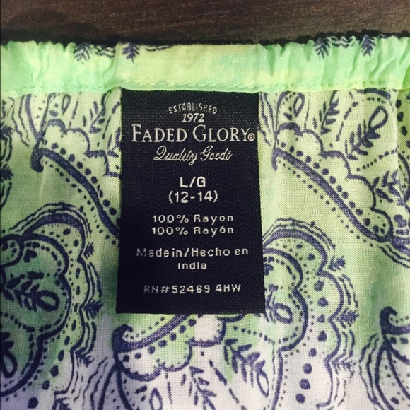 Spaghetti strap T-shirt - Picture 4 of 4