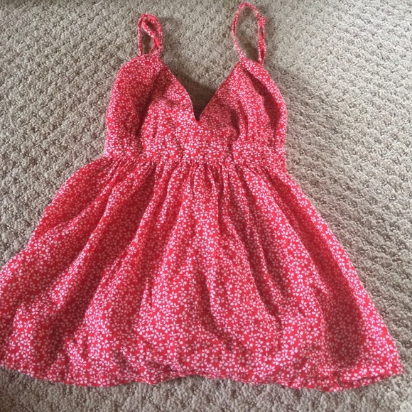 Adorable cross-back peplum top