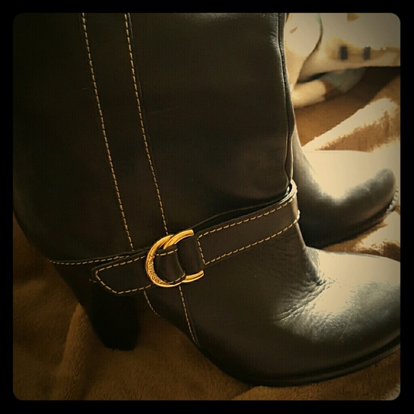 Boots - Picture 1 of 4