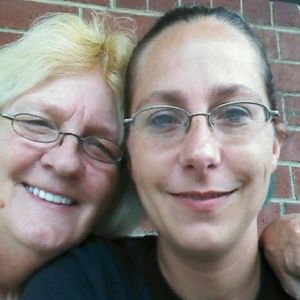 Meet your Posher, Pamela