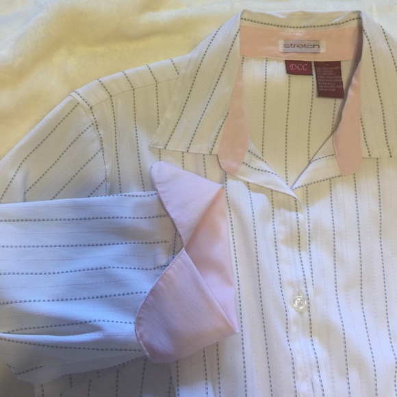 Button up blouse - Picture 3 of 4