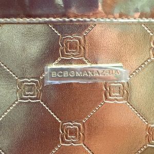 BCBGMAXAZRIA 👜