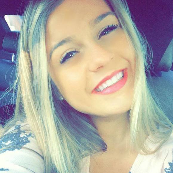 Meet your Posher, Haley - Picture 1 of 1