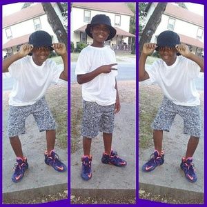 Meet your Posher, Earl