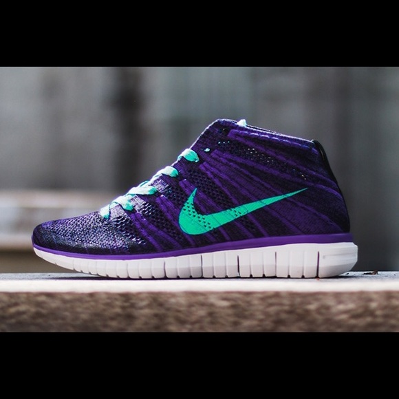 NIKE FREE FLYKNIT CHUKKA (HORNETS) 7.5 PURPLE/TEAL