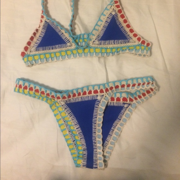 ✨SOLD✨kiini brand swimwear