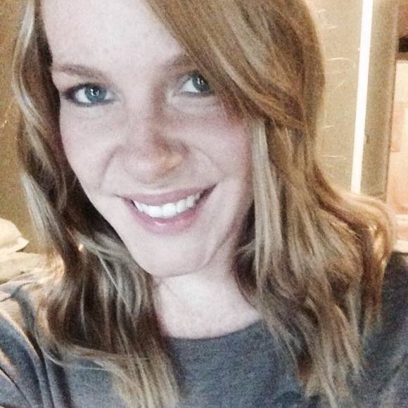 Meet your Posher, Karen - Picture 1 of 1