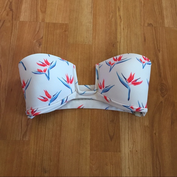 Acacia Swimwear $80🅿️🅿️