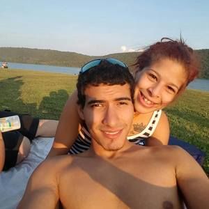 Meet your Posher, Desiree