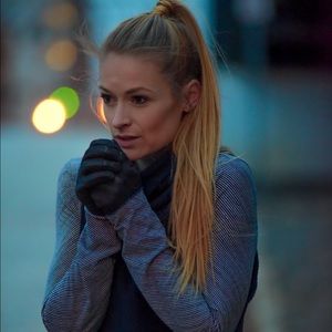 Meet your Posher, Asheton