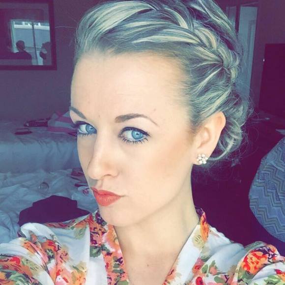 Meet your Posher, Danielle