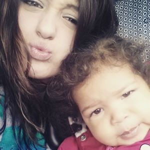 Meet your Posher, Michaela