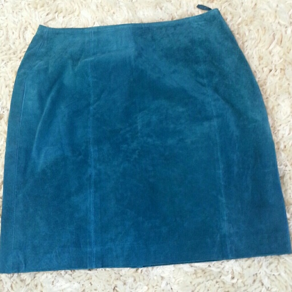 Suede skirt