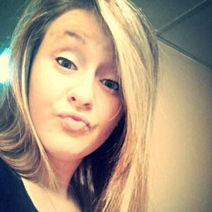 Meet your Posher, Casey