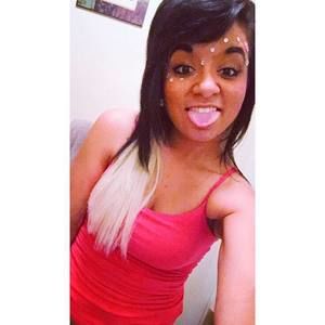 Meet your Posher, Dezarae