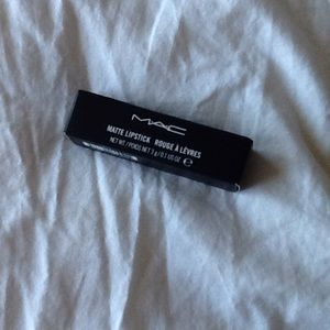 Mac candy candy yum yum brand new lipstick