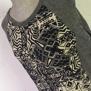Francesca's Graphic Print Fashion Top