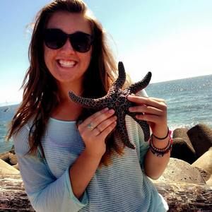 Meet your Posher, Courtney