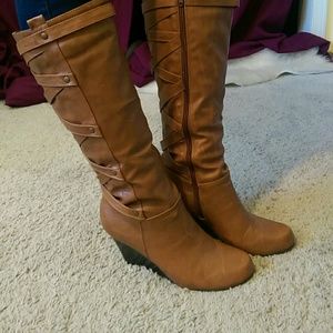 Light brown boots