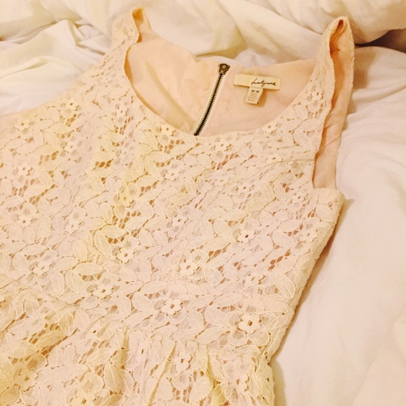 Forever 21 Cream Lace Dress - Picture 3 of 4
