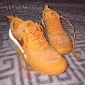 🎊SOLD🎊 Nike Air Max shoes only worn one time!!