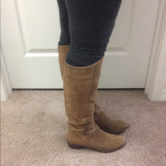 FRANCESCA'S tan knee high boots! - Picture 4 of 4