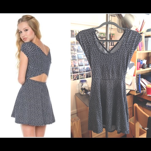 Brandy Melville Bethan floral dress