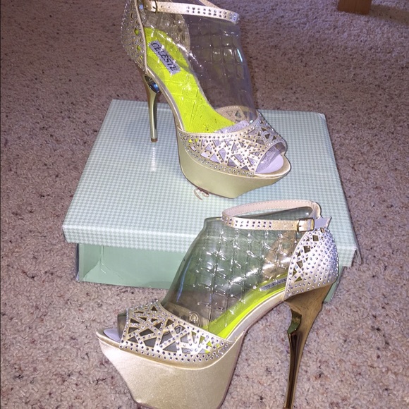 So sexy heels  size 7 new.  Celeste brand - Picture 3 of 3