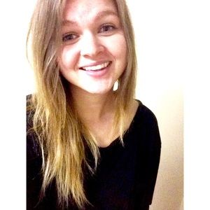 Meet your Posher, Hannah