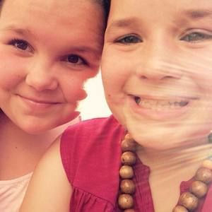 Meet your Posher, Caroline