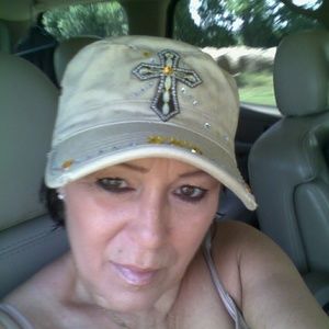 Meet your Posher, Diane