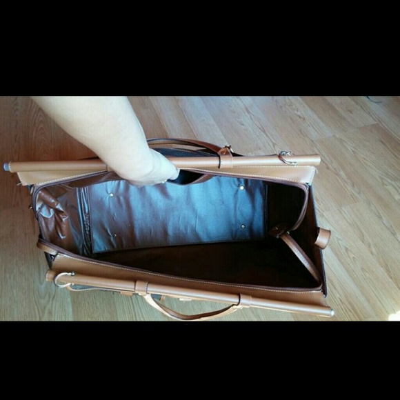 (SOLD) Inspire  louis  vuitton  travel  bag - Picture 3 of 3