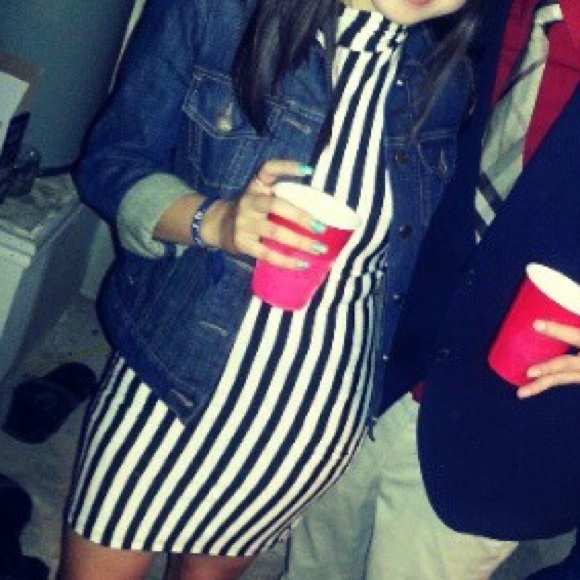 Small black & white dress!