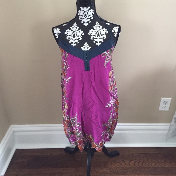Beautiful, Flowy 100% Floral Silk Dress