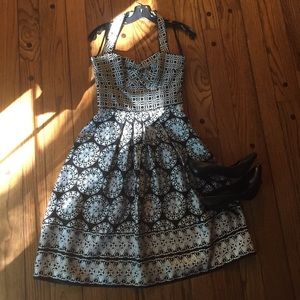 Strapless/halter formal dress