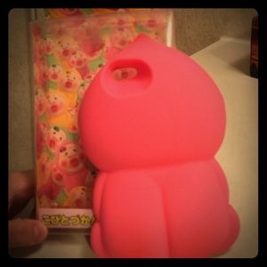 Cartoon Peach iPhone 6 case