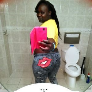 Meet your Posher, Kimberly