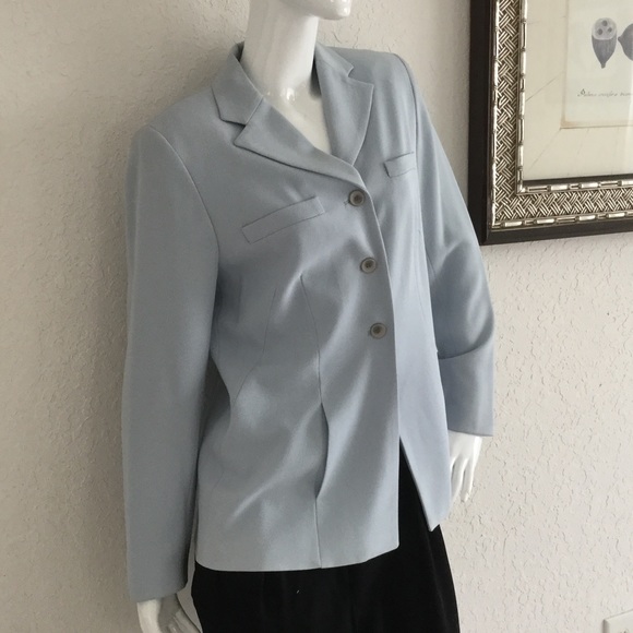 Jacket - Picture 1 of 4