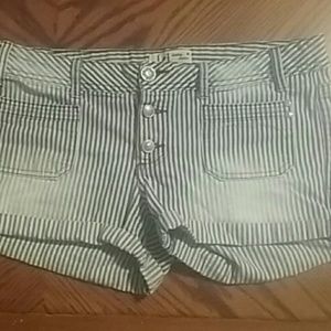 L.E.I ashley lowrise